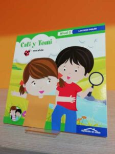 CATI Y TOMI VAN AL RÍO