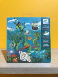 DJECO HISTORIAS DE PEGATINAS REUTILIZABLES LAS AVENTURAS EN EL MAR 4-8 AÑOS